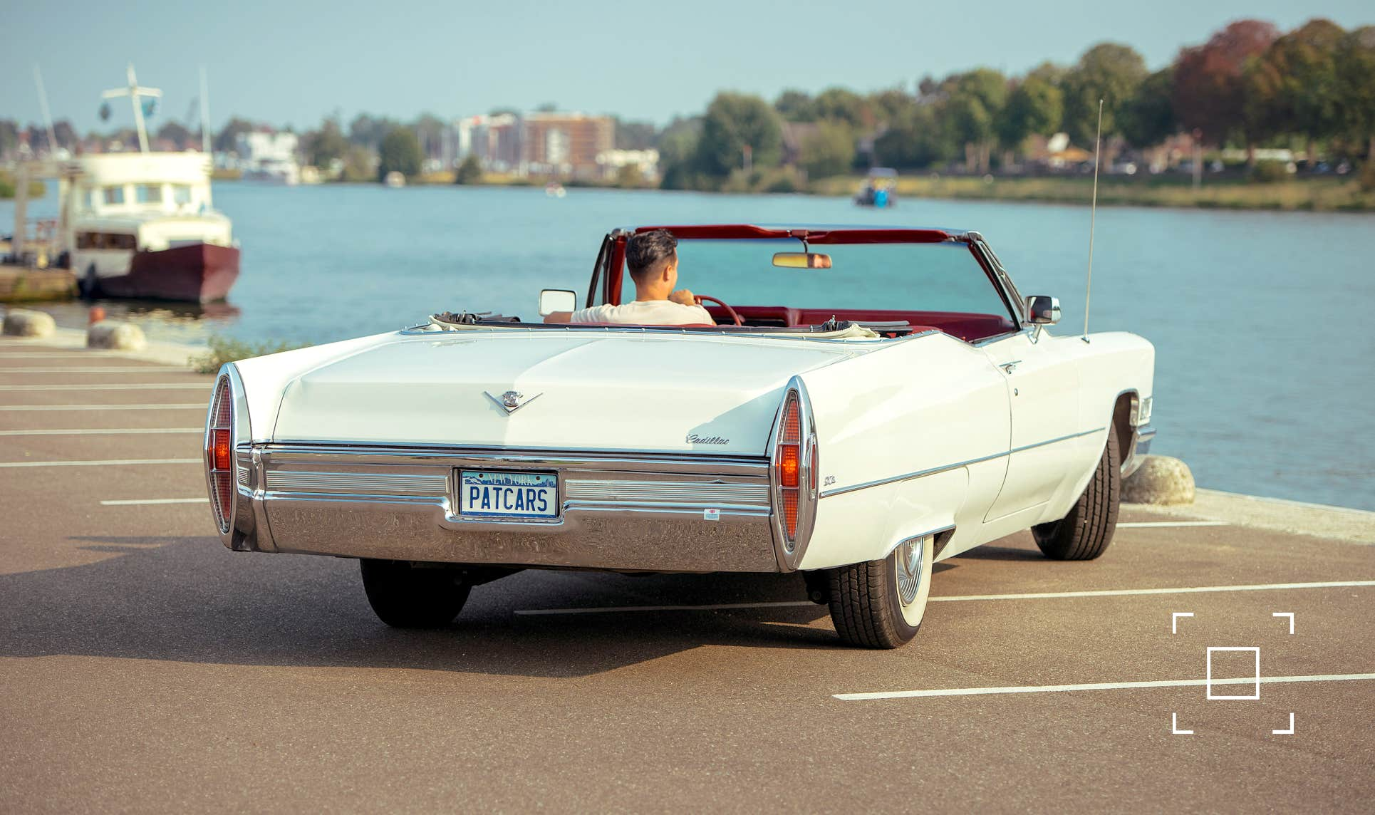 Pat's Caddy on the road Hochzeitsfahrten im wunderschönen Cabriolet Kabriolet Cabrio Oldtimer mieten